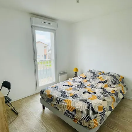 Holiday home Maison Cosy, Bien Equipee, 15 Min Futuroscope, Chu Poitiers