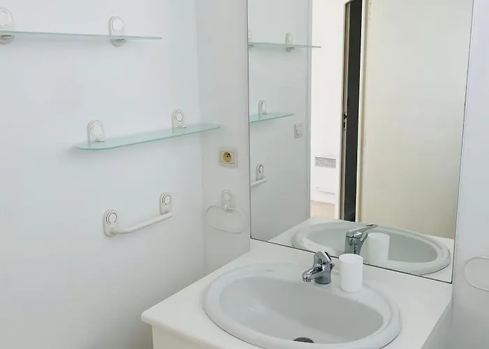 Сasa de vacaciones Maison Cosy, Bien Equipee, 15 Min Futuroscope, Chu